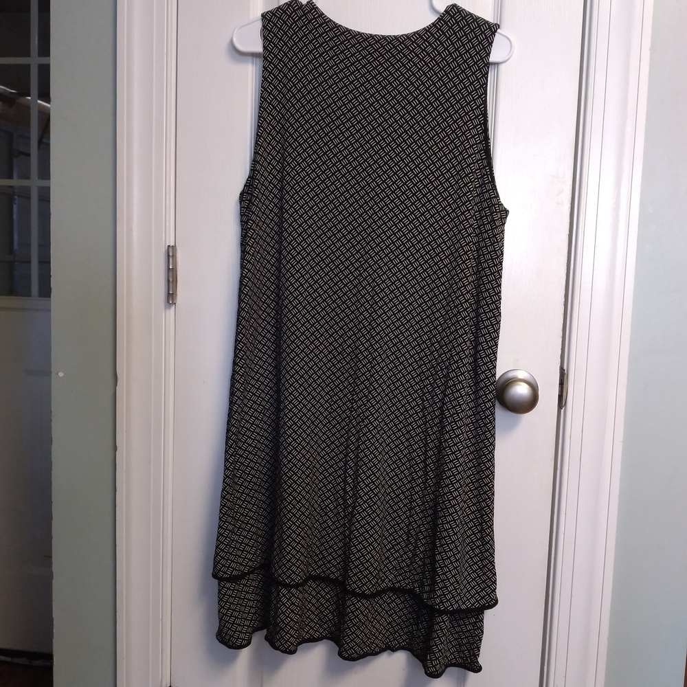 J Jill Sleeveless Black & White Geometric Midi Dress Sleeveless Tiered Church - Picture 7 of 13
